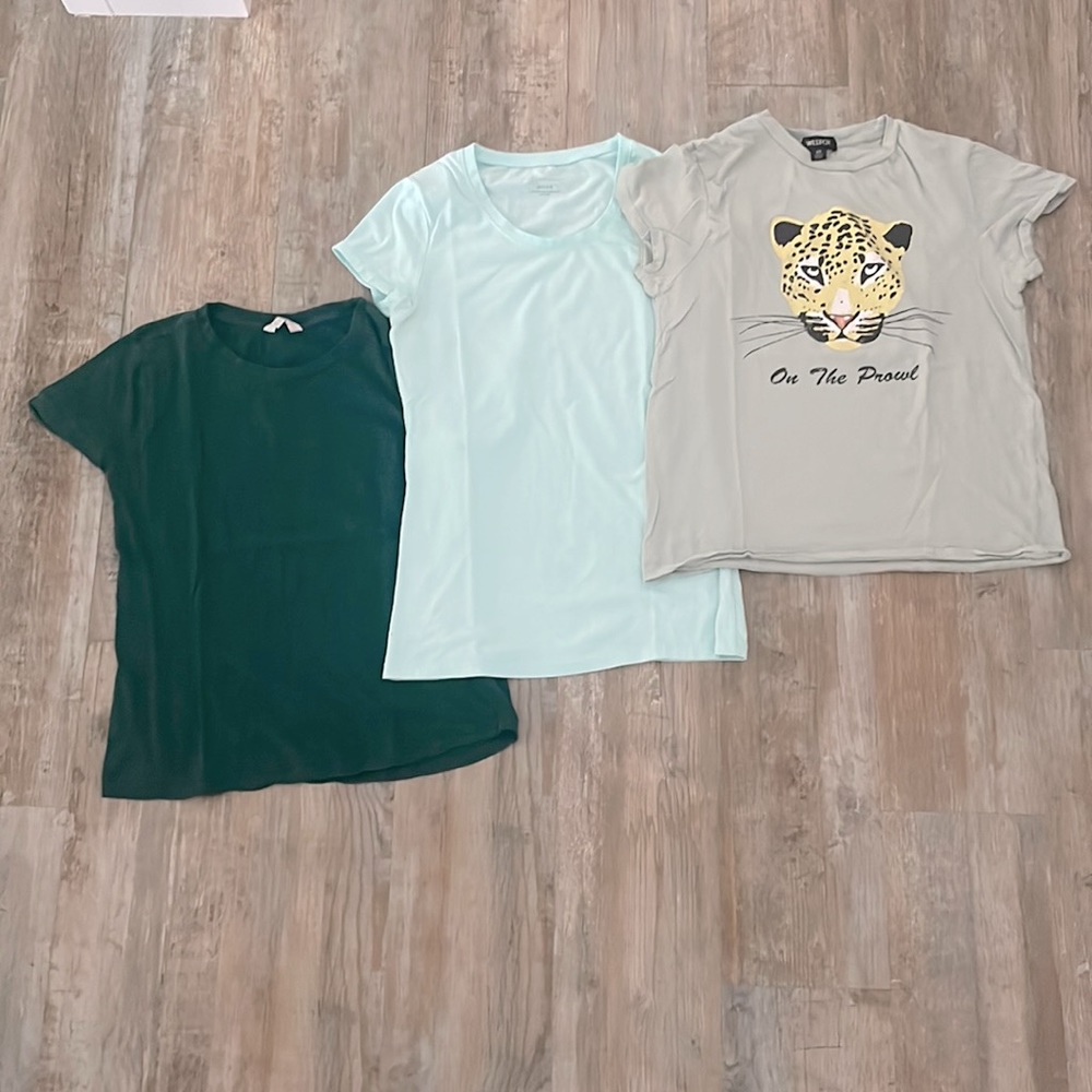 Green t shirts for sell